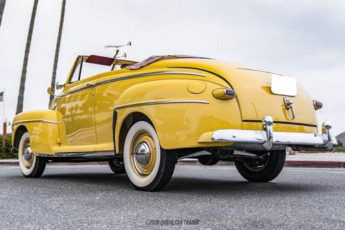1948 Ford Deluxe Base