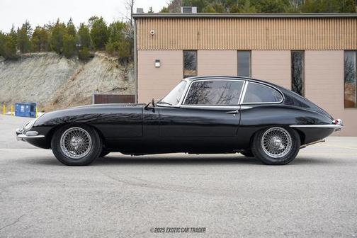 1967 Jaguar XKE Base