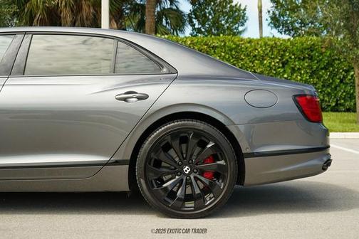 2022 Bentley Flying Spur Hybrid