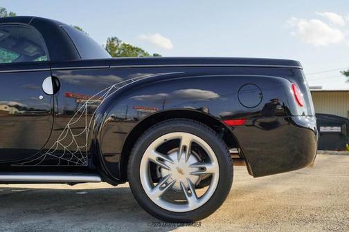 2003 Chevrolet SSR LS