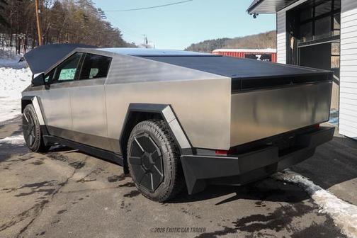 2024 Tesla Cybertruck All-Wheel Drive