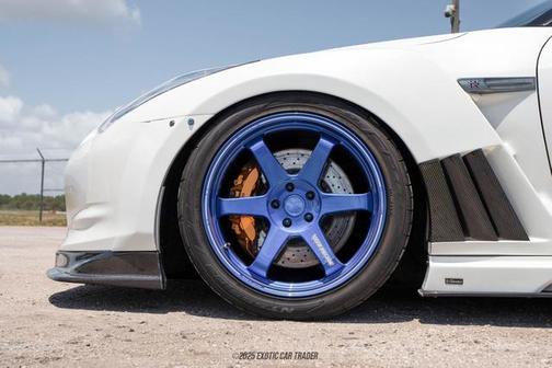 2010 Nissan GT-R Premium