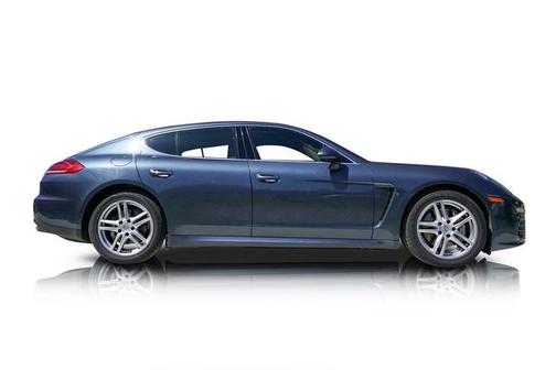 2015 Porsche Panamera 4S