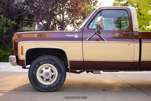 1977 Chevrolet C20/K20 Cheyenne Camper Special