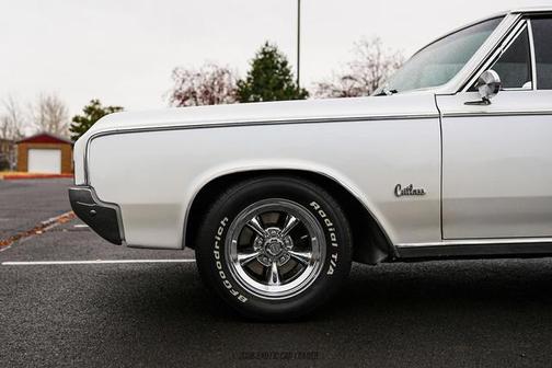 1964 Oldsmobile F-85 Cutlass