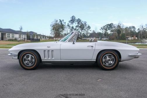 Ermine White 1966 Chevrolet Corvette Base