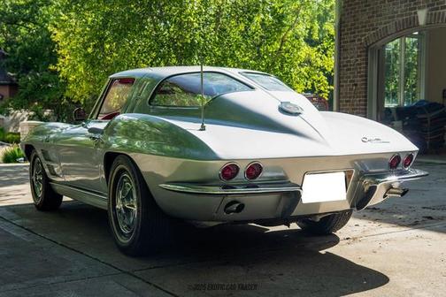 1963 Chevrolet Corvette Base