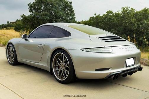 2013 Porsche 911 Carrera