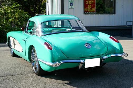 1960 Chevrolet Corvette Base