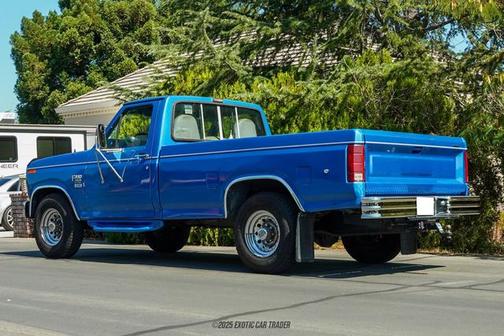 1985 Ford Pickup Truck Base