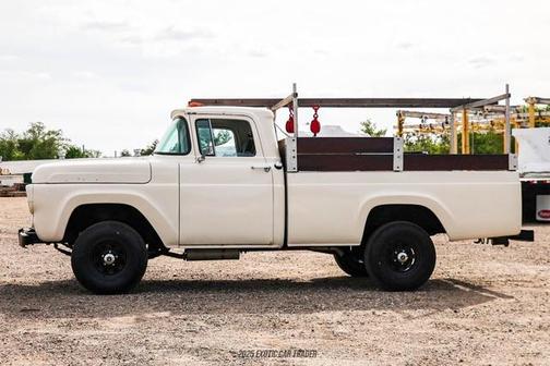 1957 Ford F100 Base