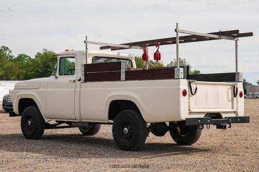 1957 Ford F100 Base
