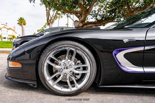 2001 Chevrolet Corvette Base