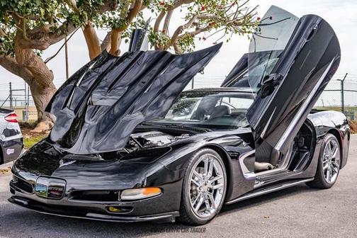 2001 Chevrolet Corvette Base