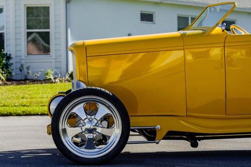 1932 Ford Model B Roadster Highboy Hot Rod