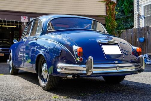 1967 Jaguar Mark II 