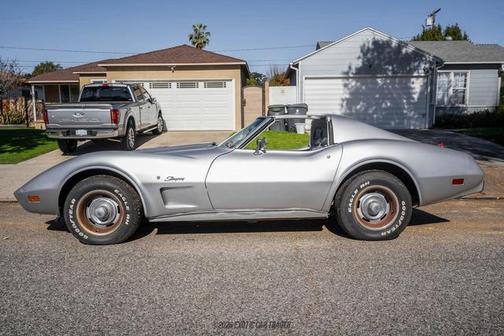 1975 Chevrolet Corvette Base