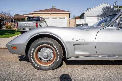 1975 Chevrolet Corvette Base