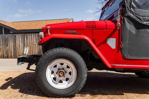 1964 Toyota Land Cruiser Base
