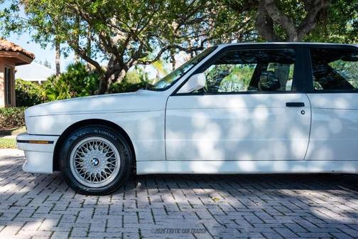 Alpine White 1988 BMW M3 Base