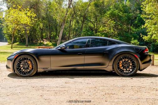 2018 Karma Revero Black Ocean Edition