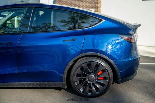2025 Tesla Model Y Performance Dual Motor All-Wheel Drive