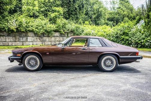Grovesner Brown 1983 Jaguar XJS