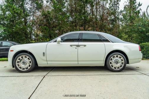 2015 Rolls-Royce Ghost Base