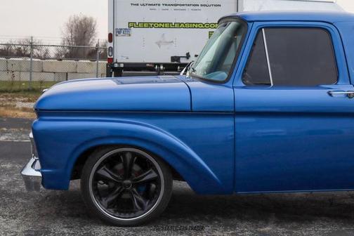 1961 Ford F100 Base