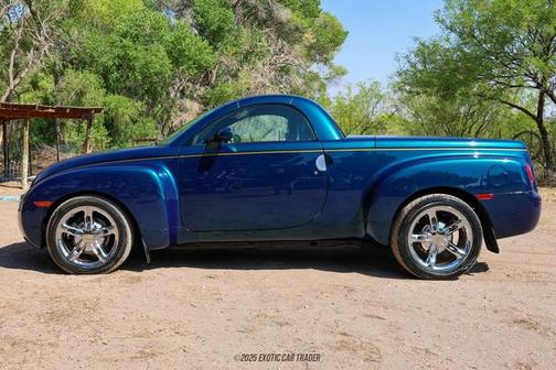 2005 Chevrolet SSR LS
