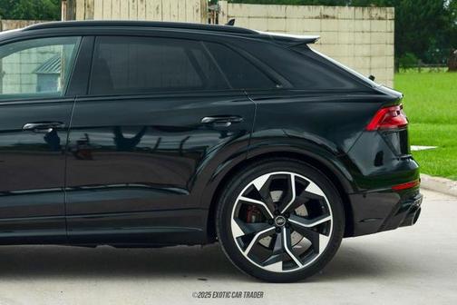 2024 Audi RS Q8 4.0T