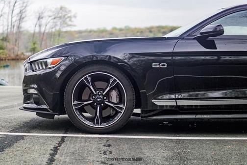 2017 Ford Mustang GT