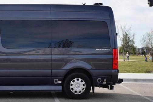 2021 Mercedes-Benz Sprinter 2500 Standard Roof