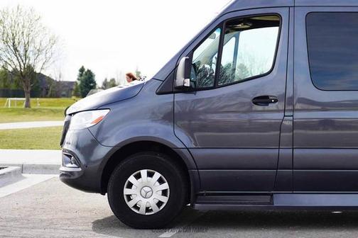 2021 Mercedes-Benz Sprinter 2500 Standard Roof