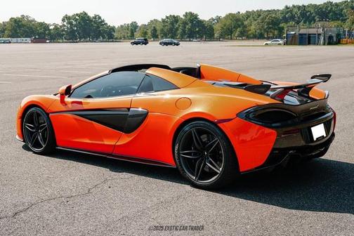 2019 McLaren 570S Base