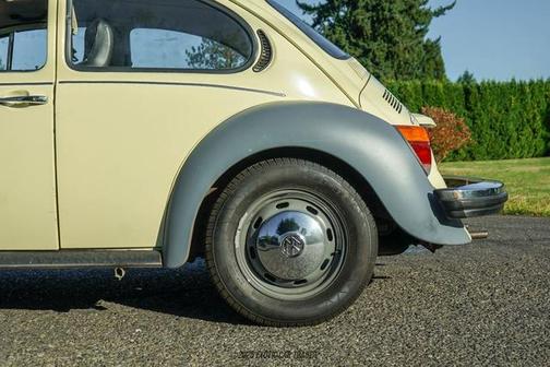 1974 Volkswagen Super Beetle Base