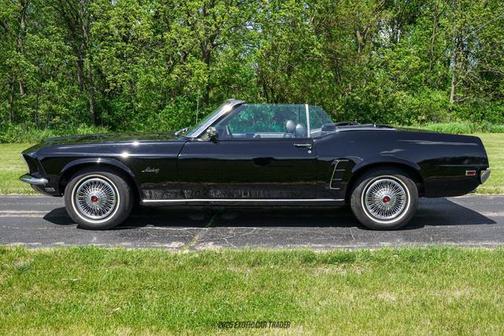 1969 Ford Mustang Base