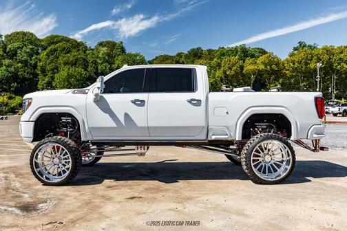 2021 GMC Sierra 2500 Denali