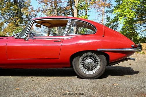 1968 Jaguar XKE Base