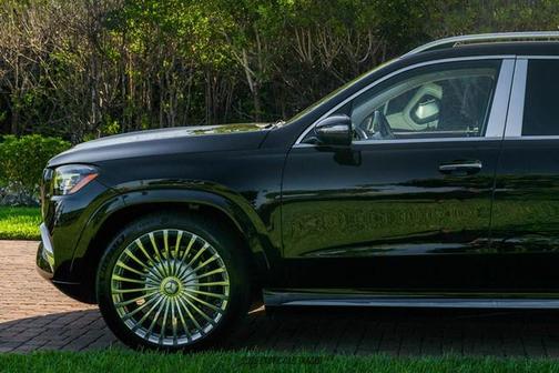 2023 Mercedes-Benz Maybach GLS 600 4MATIC