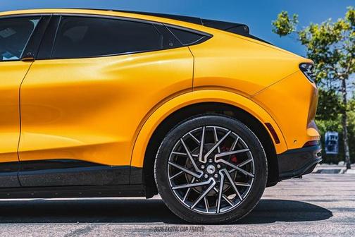 2021 Ford Mustang Mach-E GT