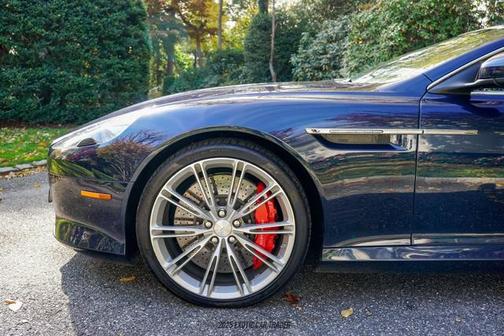 2015 Aston Martin DB9 