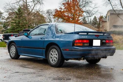 1987 Mazda RX-7 