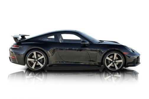 2025 Porsche 911 Carrera