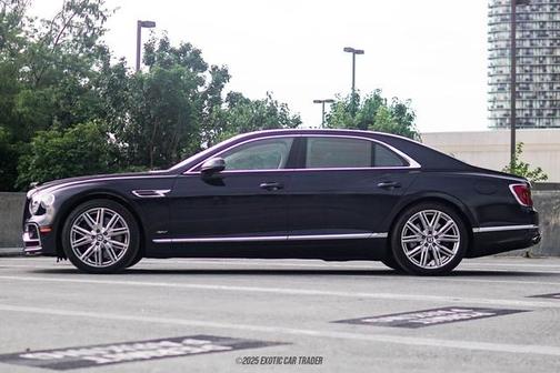 2022 Bentley Flying Spur Hybrid Hybrid