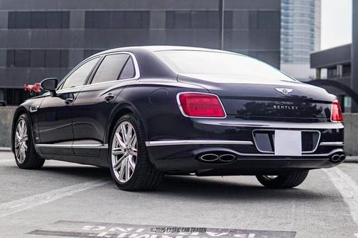 2022 Bentley Flying Spur Hybrid Hybrid