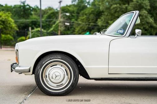 1964 Mercedes-Benz 230SL 