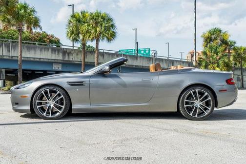 2006 Aston Martin DB9 Volante