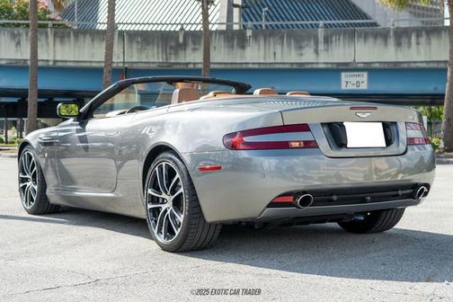 2006 Aston Martin DB9 Volante