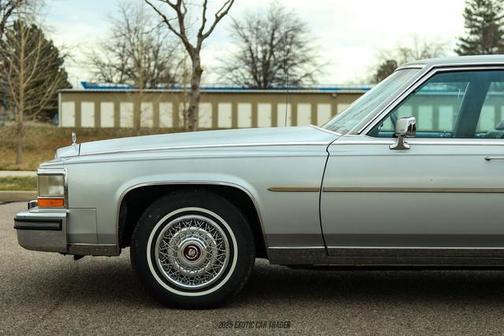 1986 Cadillac Fleetwood Brougham